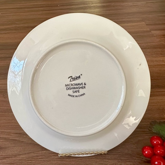 Trisa Stoneware-Snowman Christmas plate, 8-inch salad or dessert plate - Picture 4 of 6